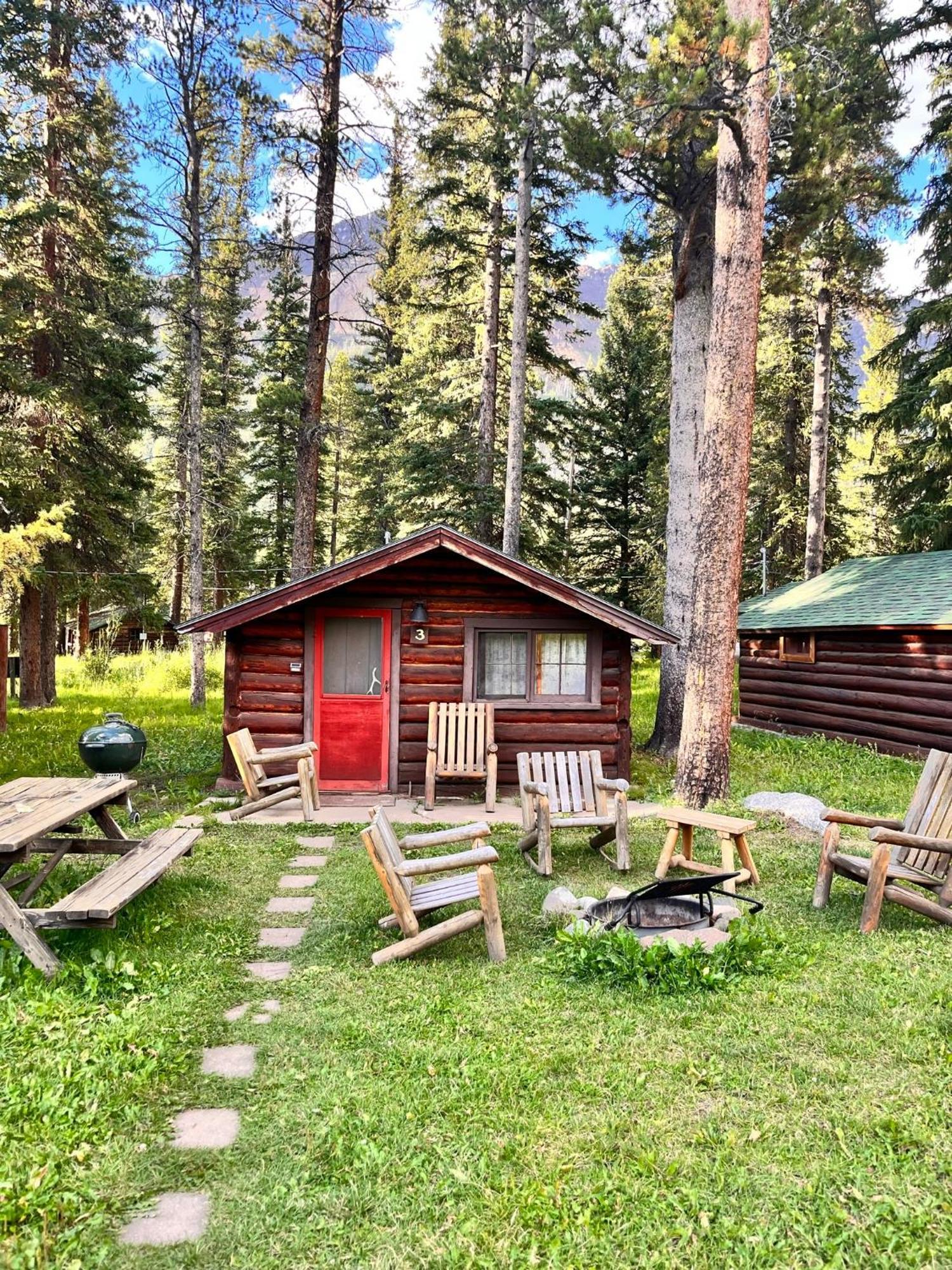 Silver Gate Lodging Cooke City Bagian luar foto