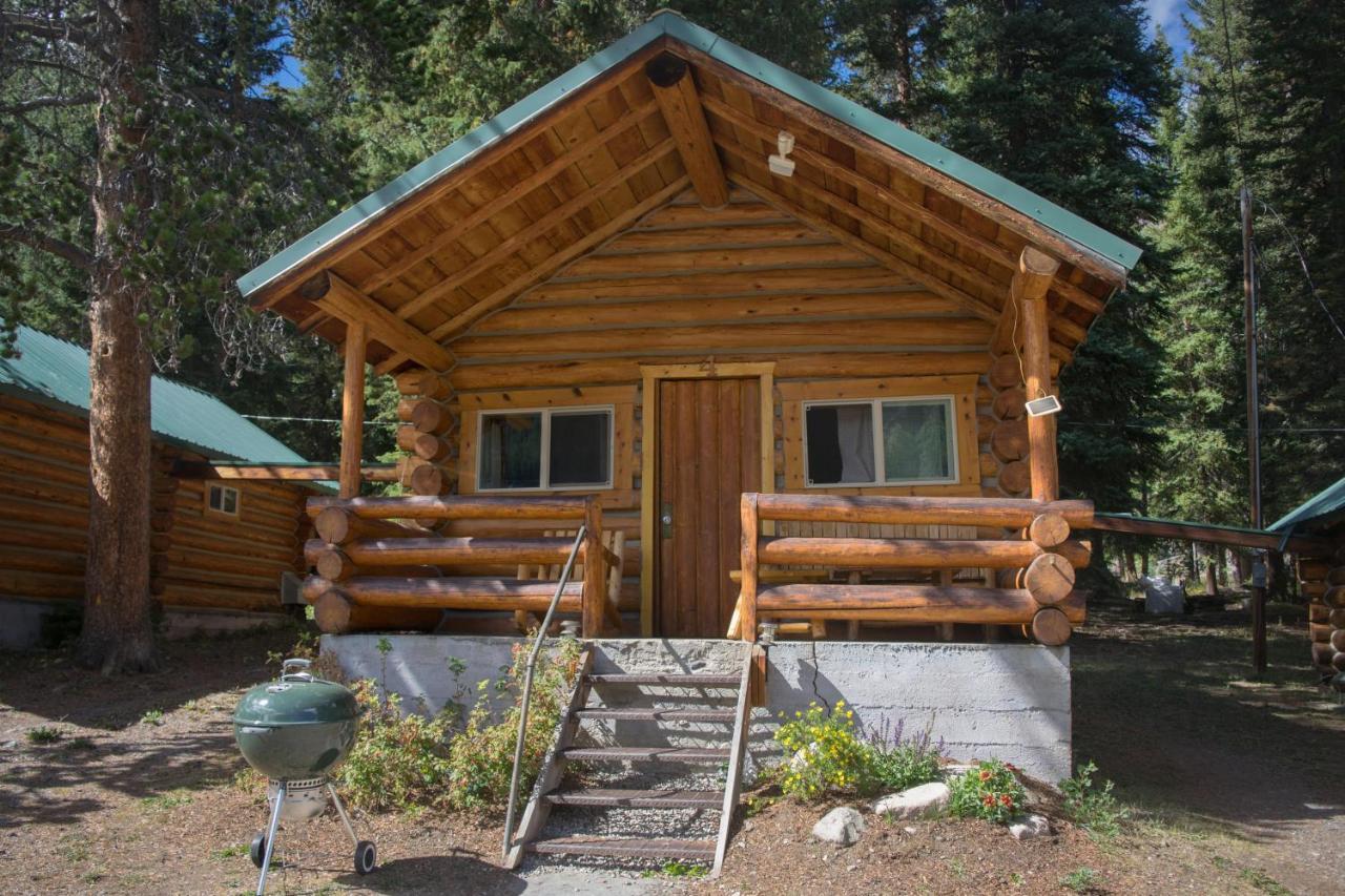 Silver Gate Lodging Cooke City Bagian luar foto