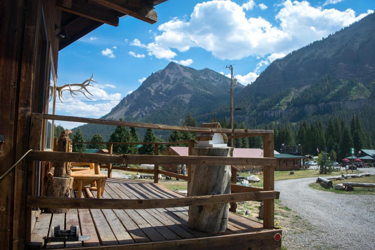 Silver Gate Lodging Cooke City Bagian luar foto