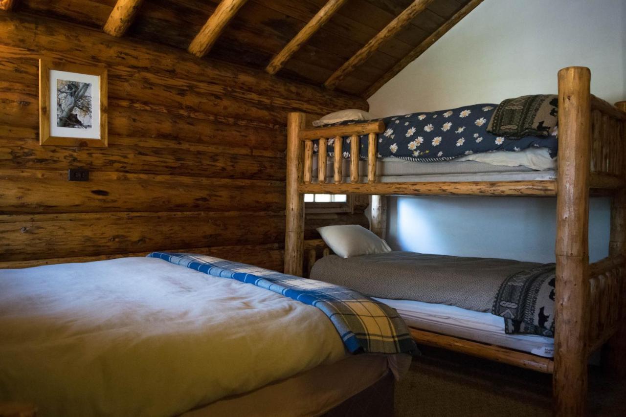 Silver Gate Lodging Cooke City Bagian luar foto