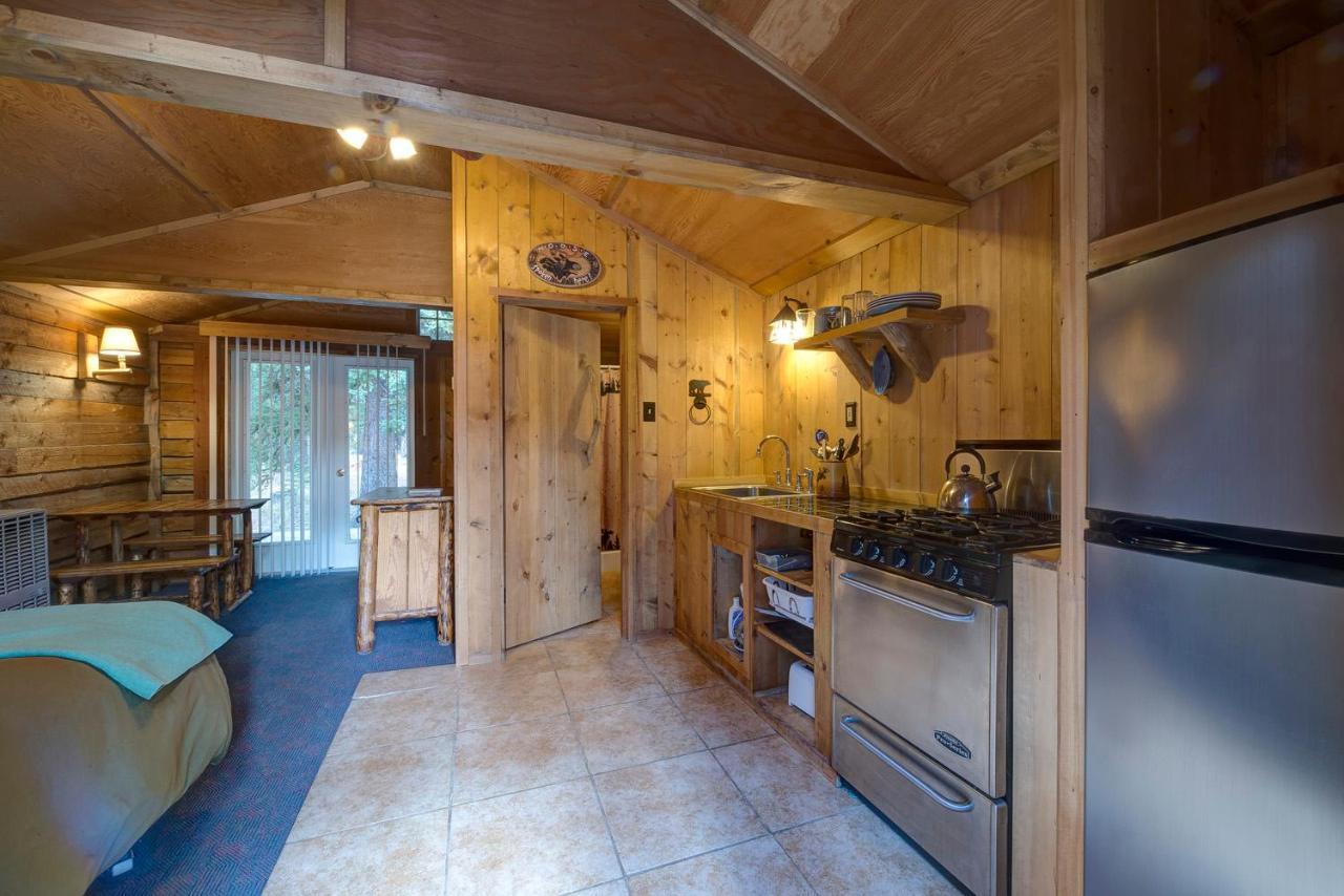 Silver Gate Lodging Cooke City Bagian luar foto