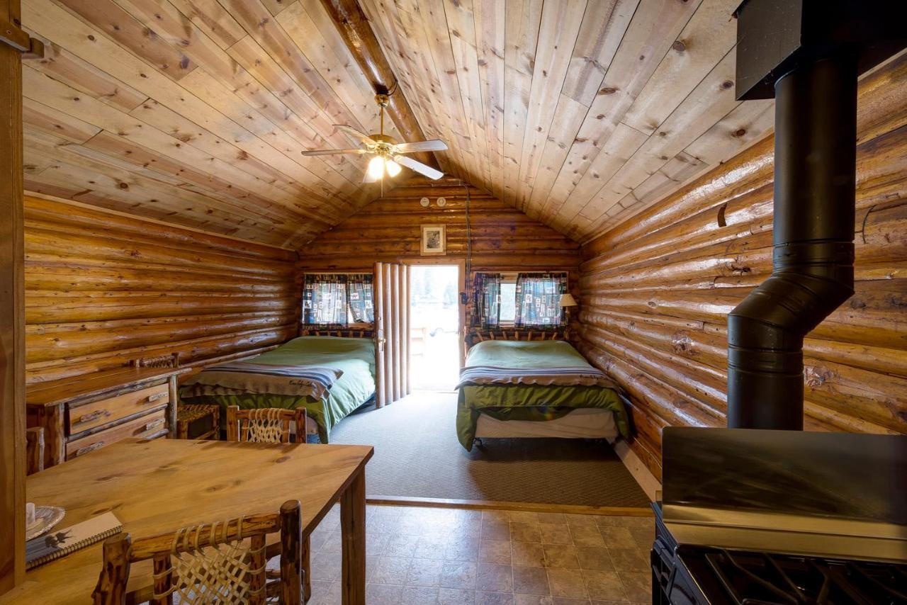 Silver Gate Lodging Cooke City Bagian luar foto